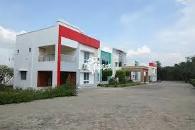 Guest House Services with Food Delivery and Dining Options