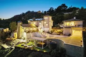 Ladies PG Stay with Iron Board, Hair Dryer, and Mirror