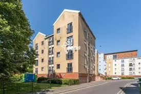 Spacious Flats for Sale in Prime City Locations Offering Elegant Inter