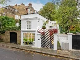 Houses for Sale Featuring Smart Technology, Stylish Interiors, and Com