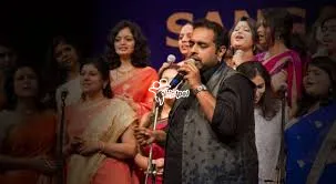 Step-by-Step Singing Lessons That Help You Improve Daily and Consisten