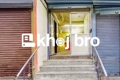 Shops for sale with excellent layout flexibility, maximum visibility, 