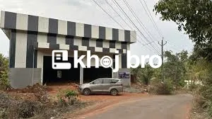 Well-Equipped Warehouse for Rent with Loading Dock and Storage Racks S